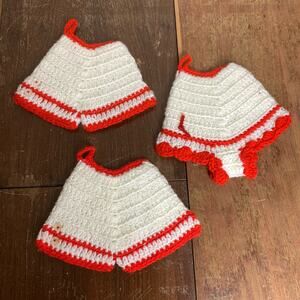 Vintage red & white crochet‎ hot pants Hot Pad pot holders Kitsch retro kitchen